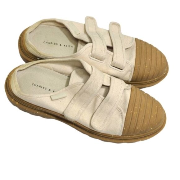 Charles‎ & Keith Cream/Tan Sneaker Mules Size 7 - Picture 1 of 8